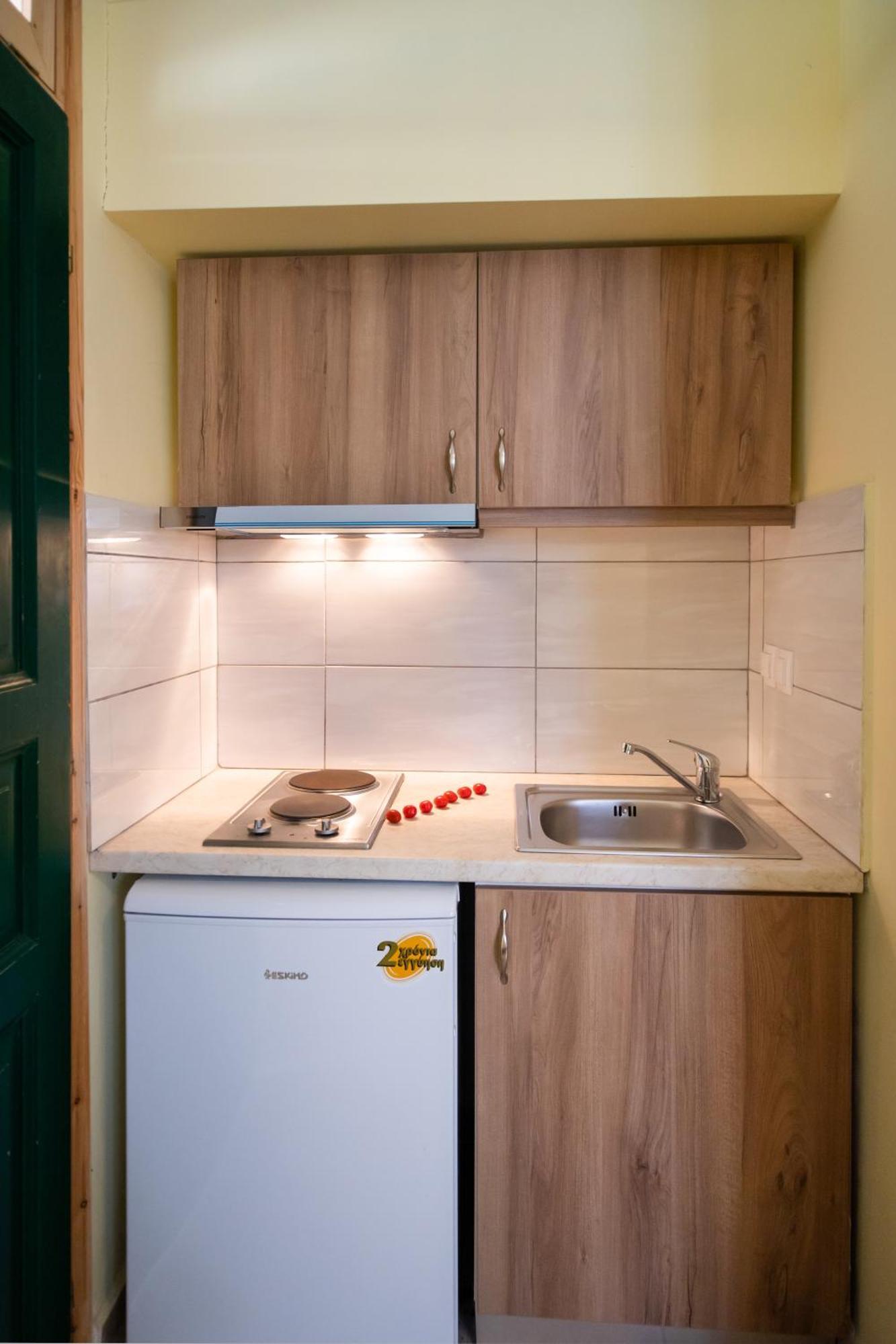 Mediterraneo Studios Василики Экстерьер фото