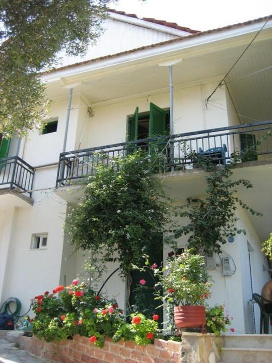 Mediterraneo Studios Василики Экстерьер фото